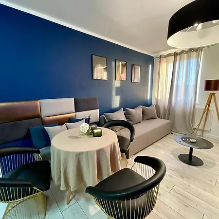 Апартаменты Plaza Centralna-molo Portowa Next To The Seaside Колобжег